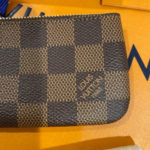 LOUIS VUITTON Key pouch NEW - Picture 3 of 7